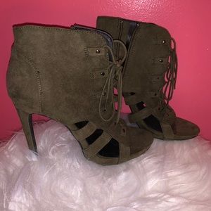 Army Green Heels